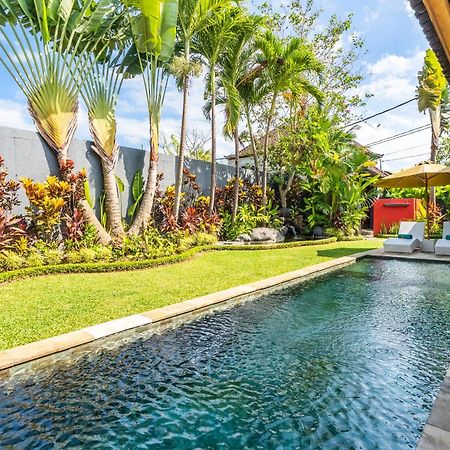 Romantica Villa Ubud Exterior photo