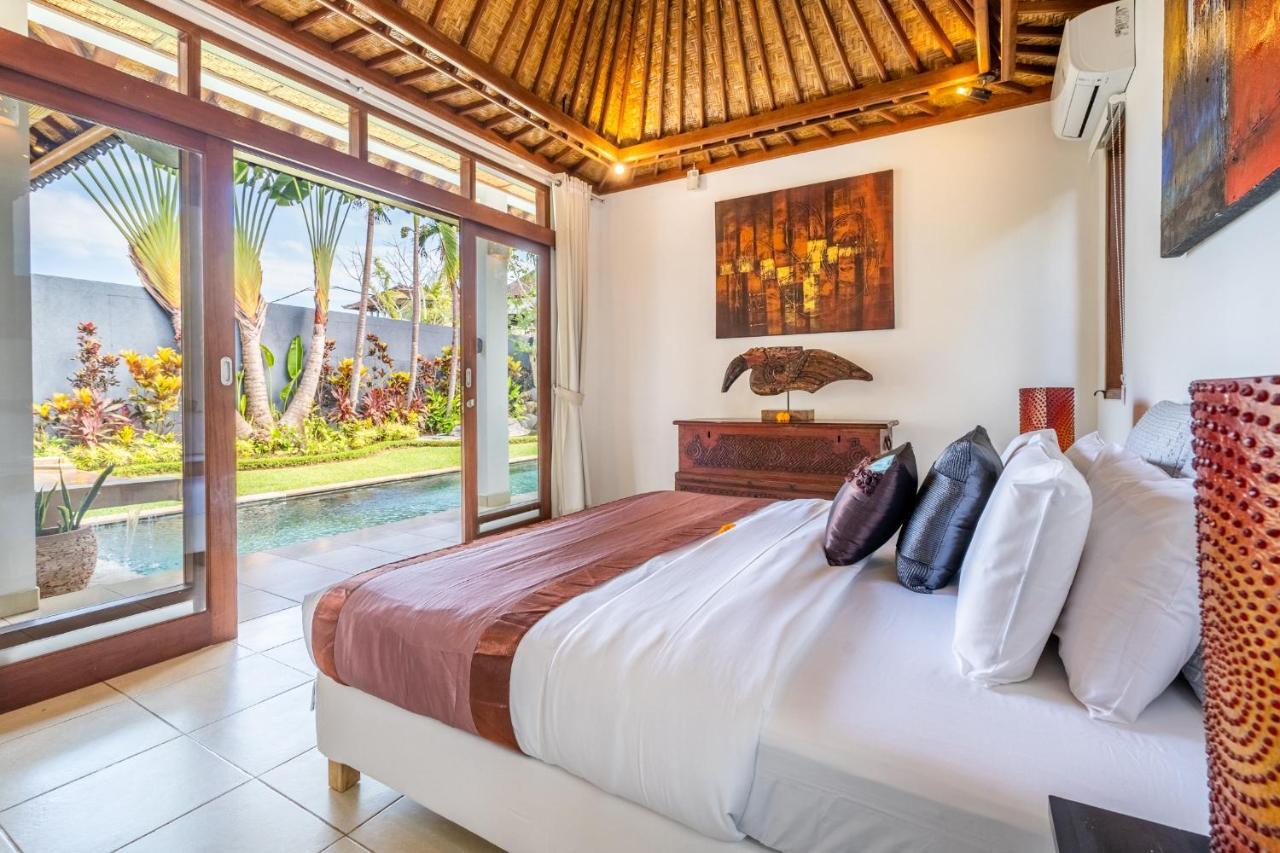 Romantica Villa Ubud Exterior photo